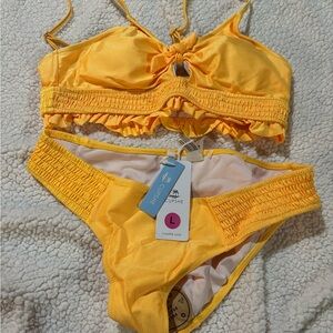 Brand new with tags size large Cupshe Vibrant Yellow Bikini